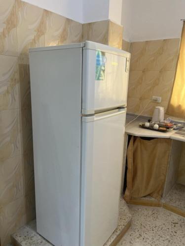 Konyha, Altamem apartment in Al-Himmah Al-Ordonyah