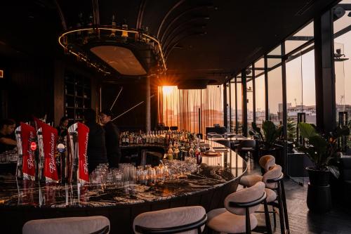 Restaurant, CASCADE HOTEL BANGKOK in Thonburi