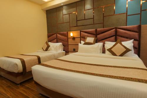 Hotel Mantavya, Kakarmatha