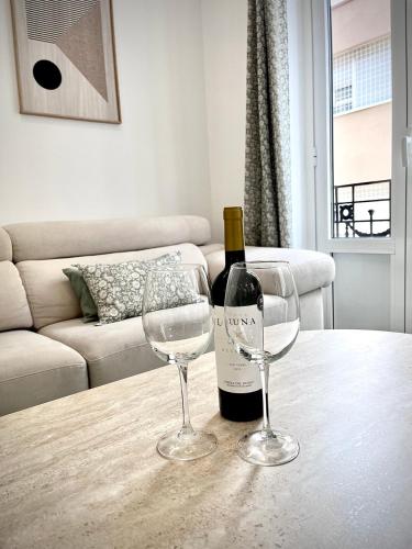 dPLACE To Be - Luxury Apt in Barrio de Salamanca - image 2