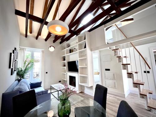 dPLACE To Be - Luxury Apt in Barrio de Salamanca - Main
