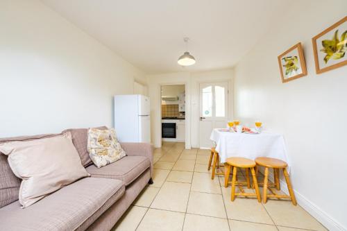 33B Steepleview, Trim (Foto 7)