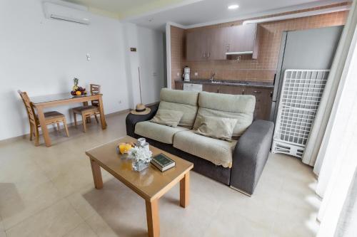 Apartamentos Turisticos Las Yucas in Torre Del Mar