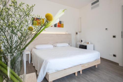 Hotel Albània - image 9