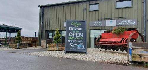 Edenmill Farm, Glasgow