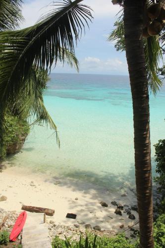 Strand, Malenge Dive Resort in Popolii