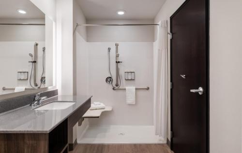 My Place Hotel-Las Vegas South Henderson - image 4