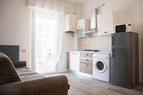 One-Bedroom Apartment image 10