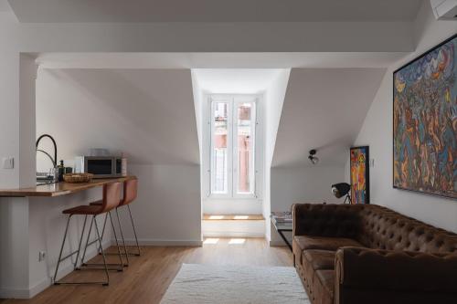 Historical Gem in Bairro Alto, Лиссабон (фото 8)