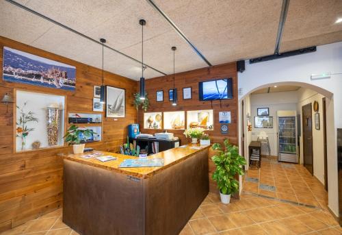 ردهة, Hostal Doris - Adults Only in سيس سالينز