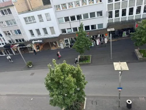 Zentrale Monteurwohnung Hindenburgstraße MG direkt an der Einkaufsgalerie in Mönchengladbach, Deutschland