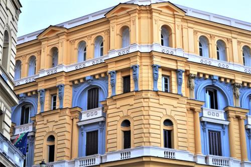 Casa di Andrea, Naples