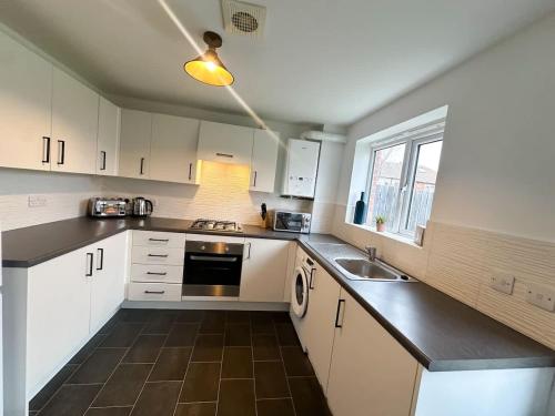 Beck House by Blue Skies Stays in Ormesby