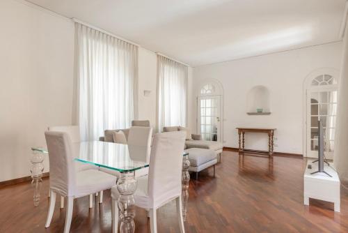 La Dolce Vita - Elegant retreat in the heart of Rome, Рим (фото 5)
