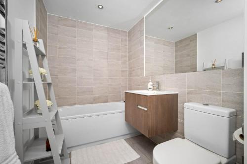Stylish 2 Bedroom Apartment - Balcony - Parking - Netflix 97M, Birmingham (fotografie 5)
