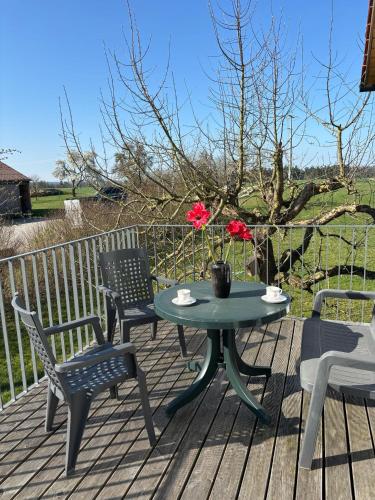شرفة/ تراس, Ferienhof Hirsch in Feuchtwangen