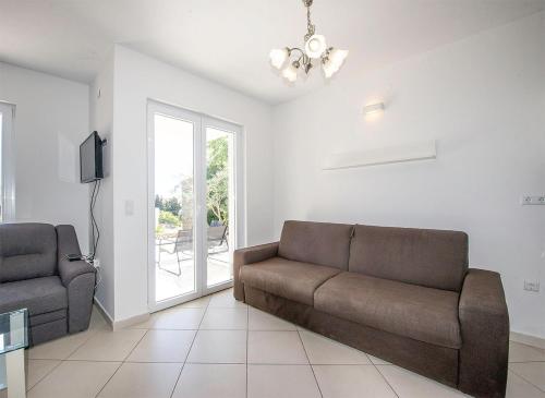Two-Bedroom Apartment image 7