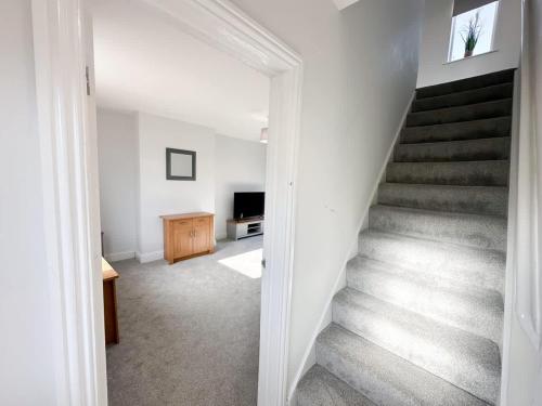 York House by Blue Skies Stays in Dél-Billingham