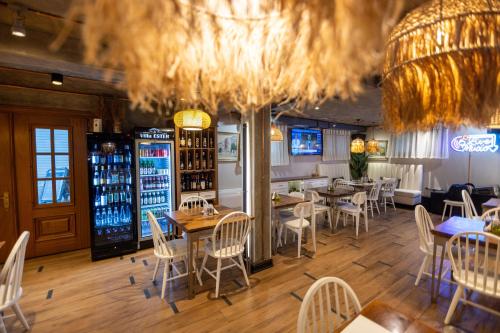 Villa Ester - image 38