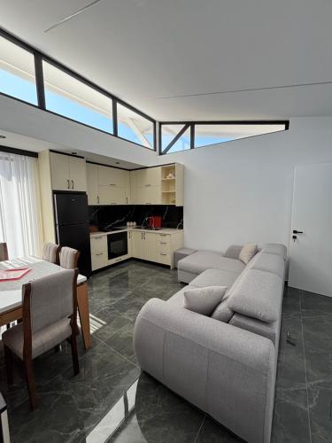 One-Bedroom Apartment room in Villa Kociu
