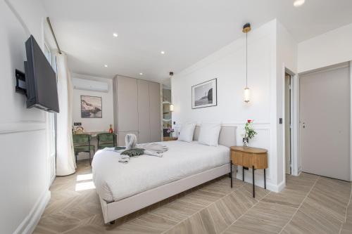 SUITE DELUXE - Monaco - Vue Mer - Location saisonnière - Beausoleil