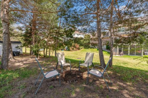 Facilities, Savanna Grove in Blaine (MN)