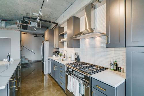 Sable 701 - Luxury Two Story Loft - 편의 시설/서비스