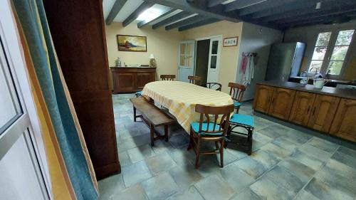 La pépinière (La pepiniere) in Genouillac (Limousin)