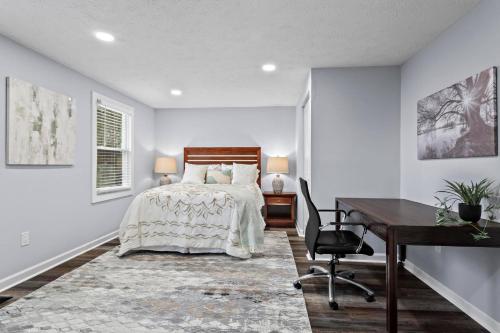 Facilities, Cozy 2-Bedroom Townhome with fenced backyard/gazebo in Smyrna (GA)