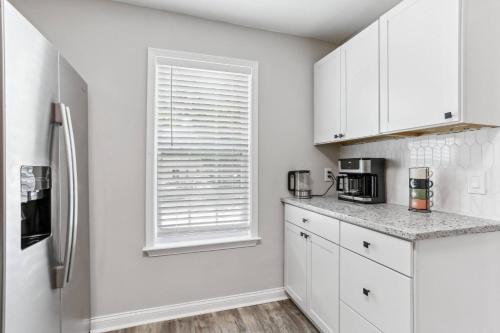 Fasilitas, Dreamy 2-King Bedroom Townhome near Braves Stadium in Smyrna (GA)