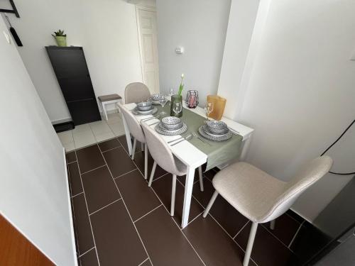 Debreceni Egyetem Nagyerdei Apartman in เซสตาเคิร์ต