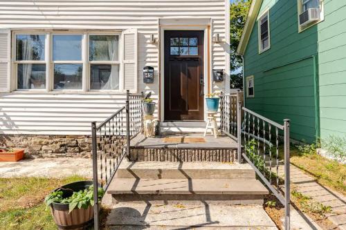 2 bedroom Apt in Kingston
