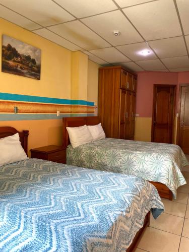 Hostal Abu Dhabi in คูเอ็นซ่า