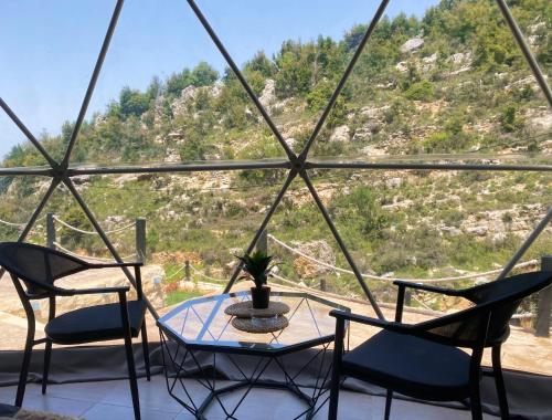 Nomaddome Glamping Hotel in Aannaya
