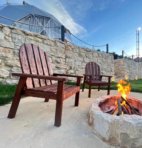 Nomaddome Glamping Hotel in Aannaya
