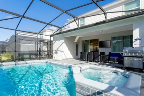 5 Bedrooms house with Pool and Jacuzzi at Solterra