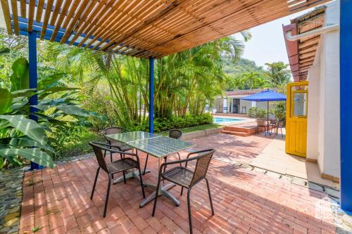 Seadmed, TopSpot Super Ubicado En Entrepuentes Apulo E12 in Apulo