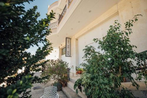 Exterior view, Thirsty Dog Urban Port Studios in Igoumenitsa