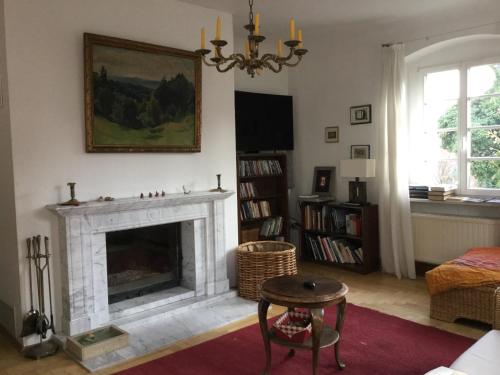 Schöne 150 qm-Wohnung in Jugendstil-Villa, Dresde