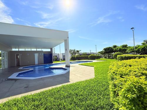House for entire families in a private area in Jucuaran