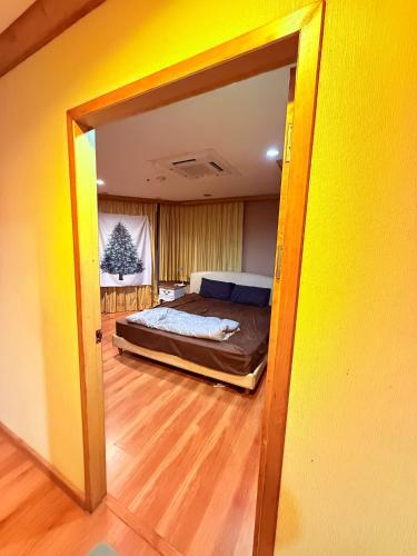 Royal Place Apartments, Bangkok