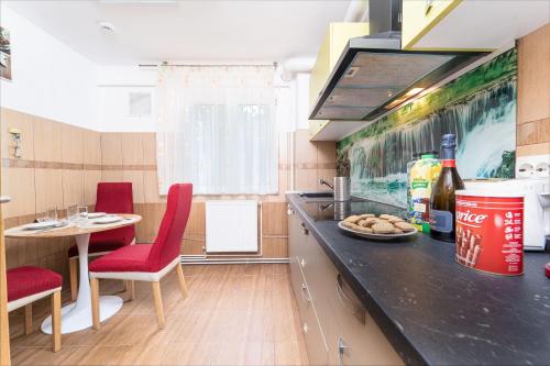 ティミショアラ Central Green apartment 3BD - Free Private Parking - by Open House 4つ星 シングルルーム 外観