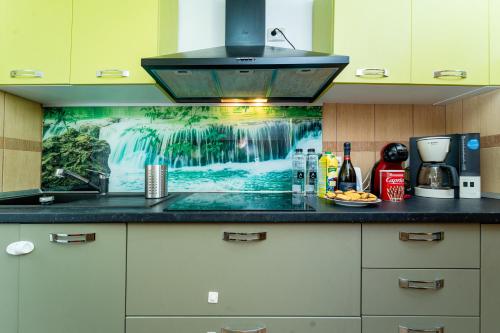 ティミショアラ Central Green apartment 3BD - Free Private Parking - by Open House 4つ星 シングルルーム 眺望