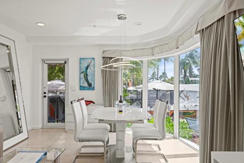 Isles of Venice Residences & Marina - 편의 시설/서비스