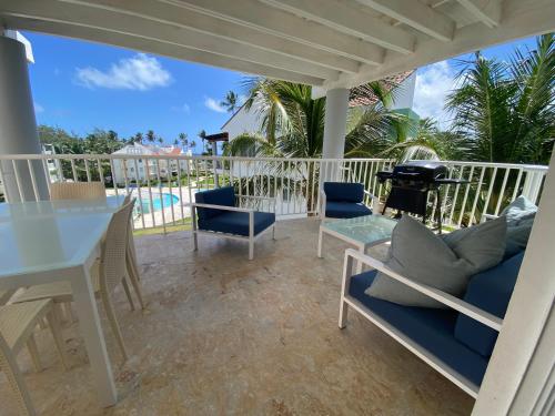 Playa Turquesa Penthause Front to the Beach Punta Cana Rd