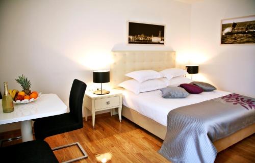 Magnolia Luxury Apartments - Tap to explore photos