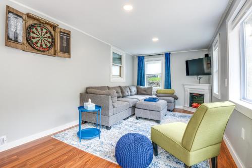 2 Mi to Mt Snow: Cozy Family Alpine Retreat! in Stratton (VT)