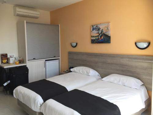 Dean Hamlet Hotel – St. Julian's, FL