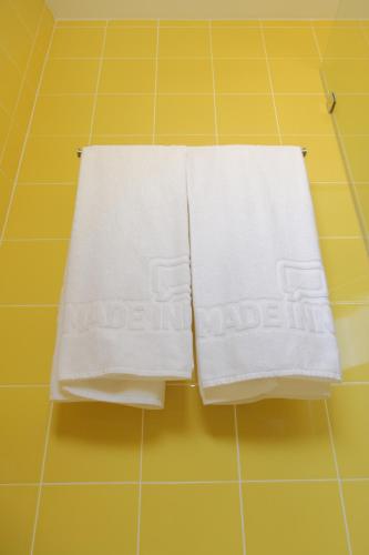 Hotel Made Inn - image 12