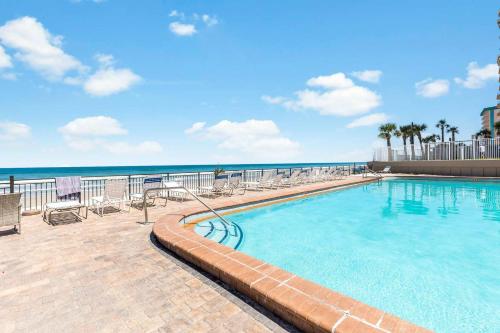 NEW Oceanside Inn 603 King Bed Ocean Views in Daytona Beach, USA